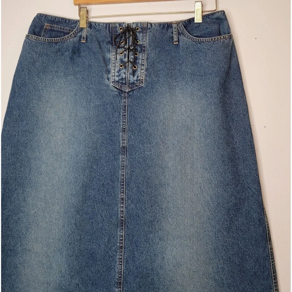 Classic Blue Denim Midi Skirt with Lace-Up Front - Picture 12 of 15